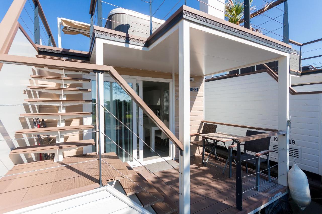 Bamboo Floating House Portoroz Apartment Exterior photo